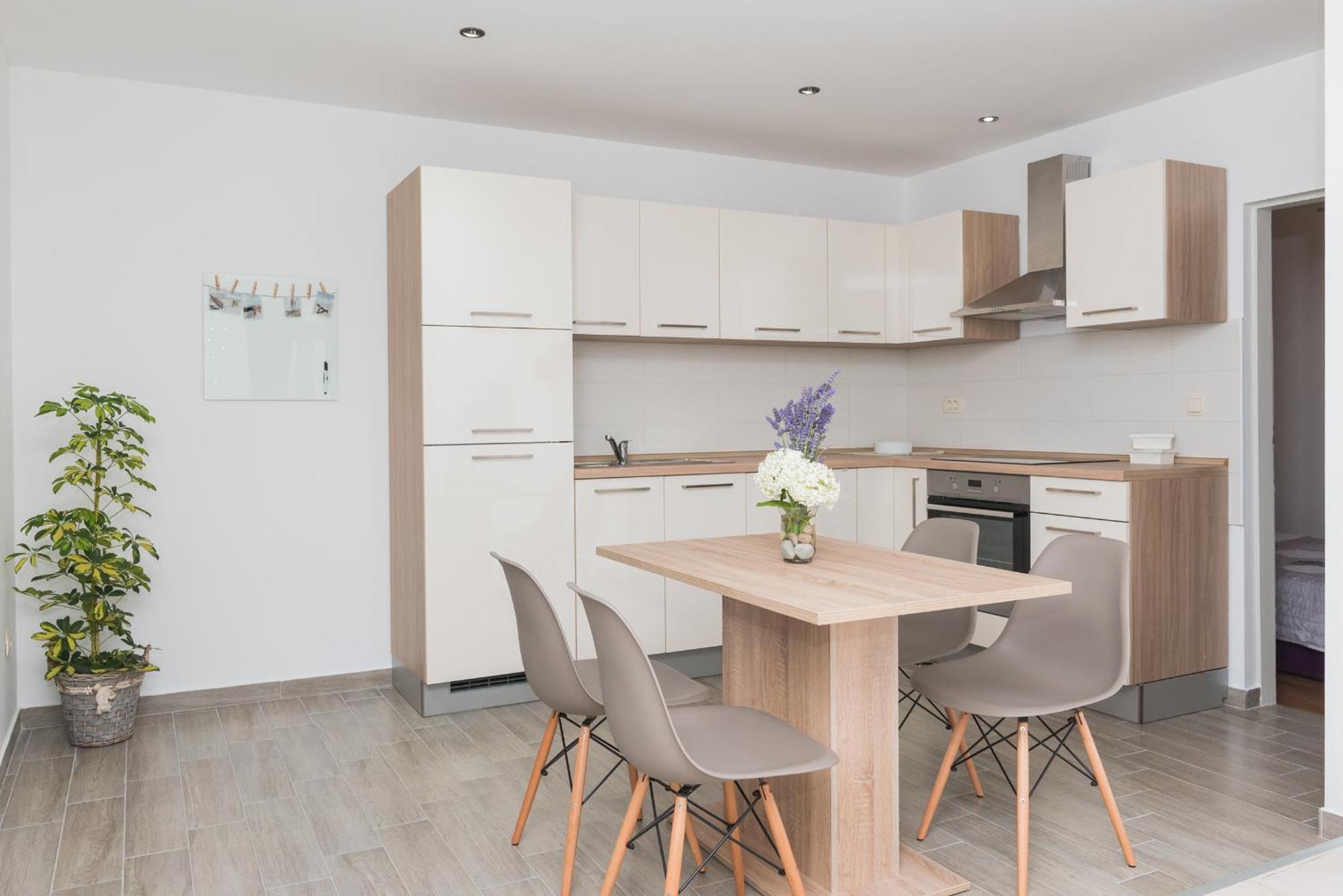 Apartmani Spanja Vodice Buitenkant foto