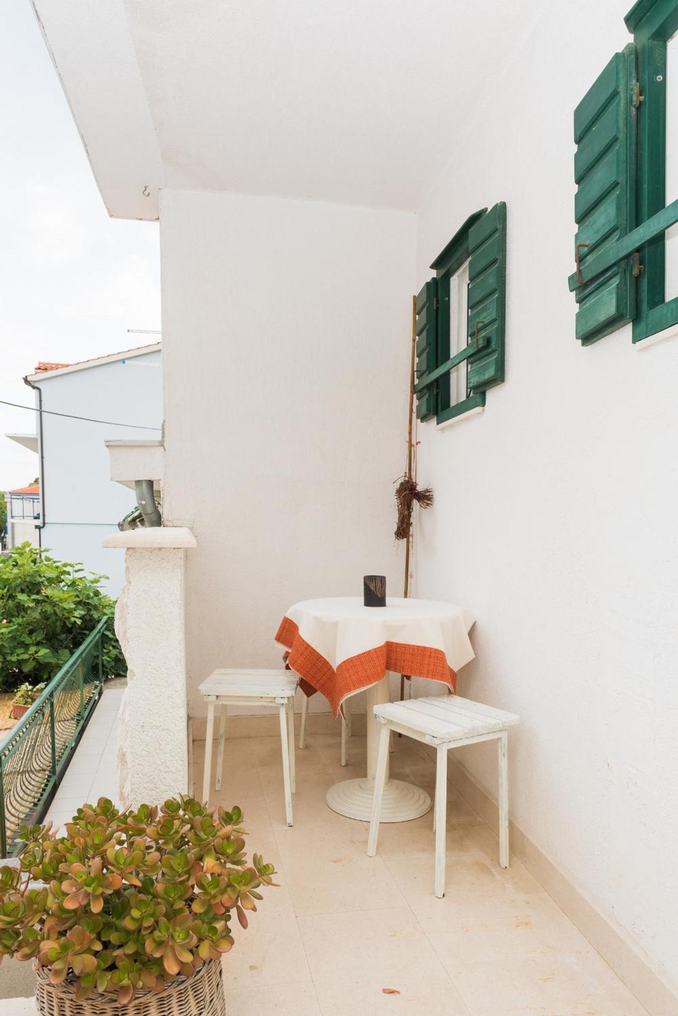 Apartmani Spanja Vodice Buitenkant foto