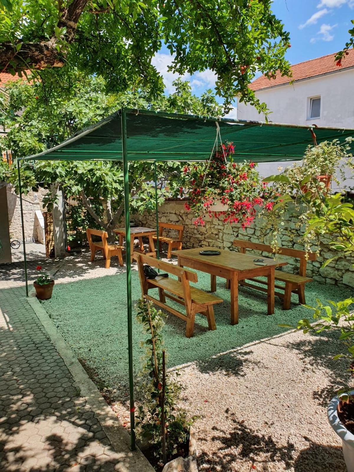 Apartmani Spanja Vodice Buitenkant foto