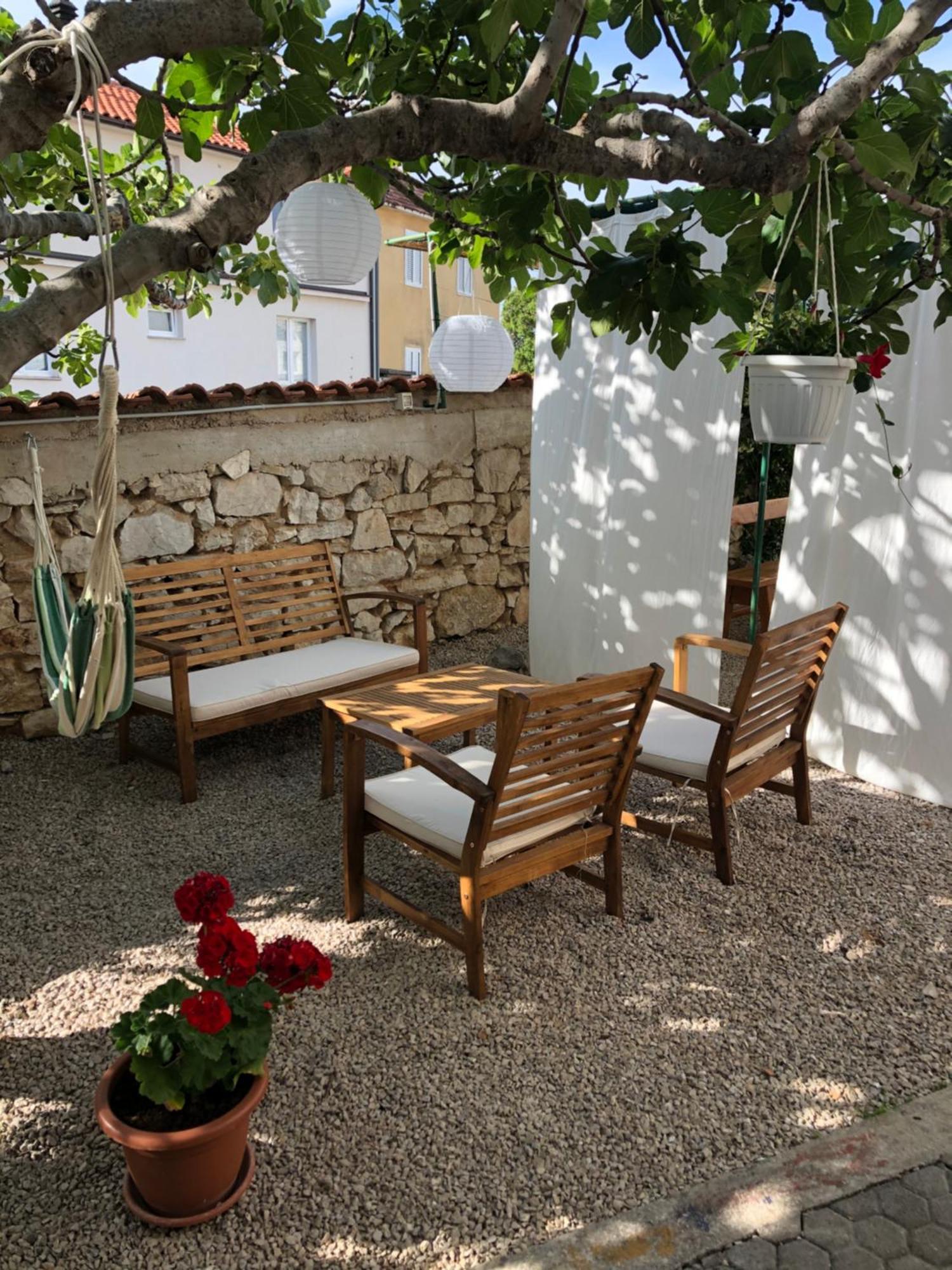 Apartmani Spanja Vodice Buitenkant foto