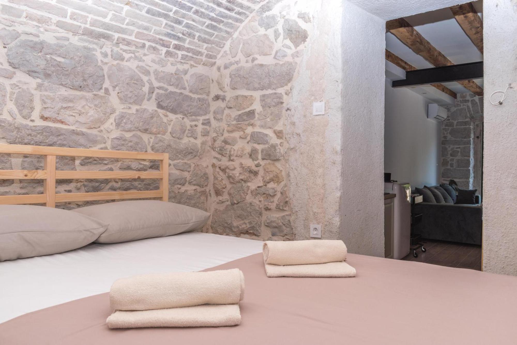 Apartmani Spanja Vodice Buitenkant foto