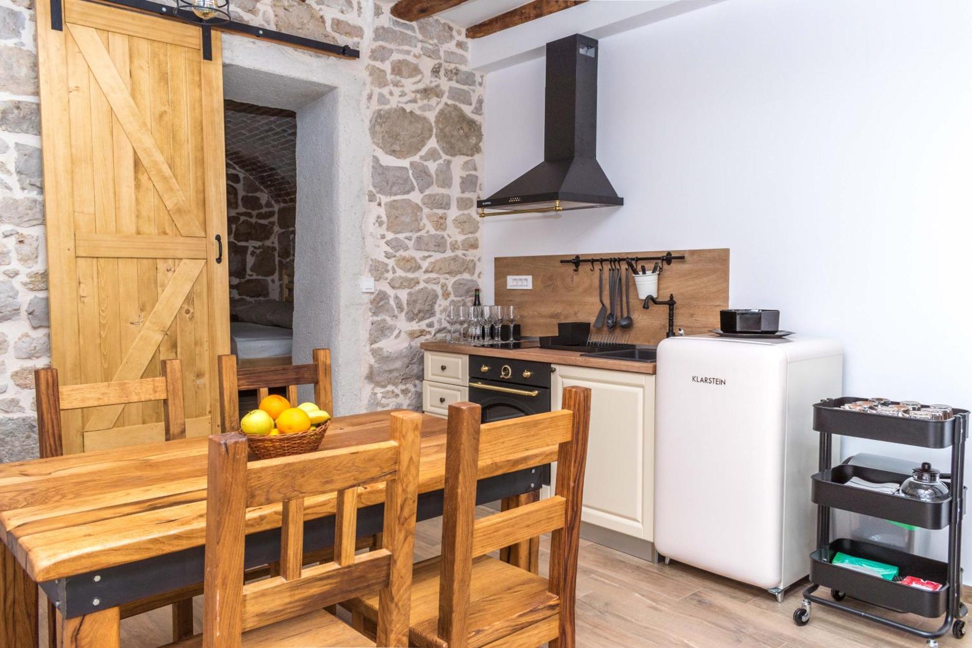 Apartmani Spanja Vodice Buitenkant foto