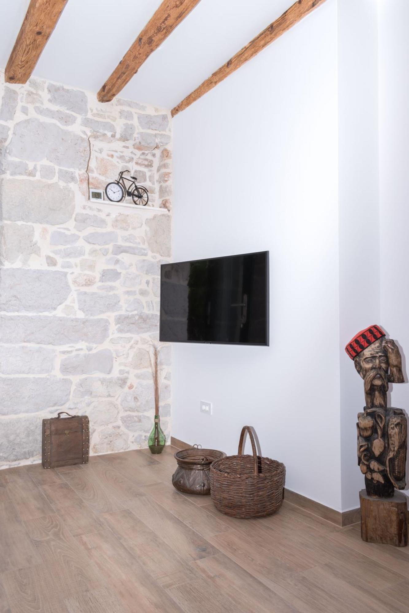 Apartmani Spanja Vodice Buitenkant foto