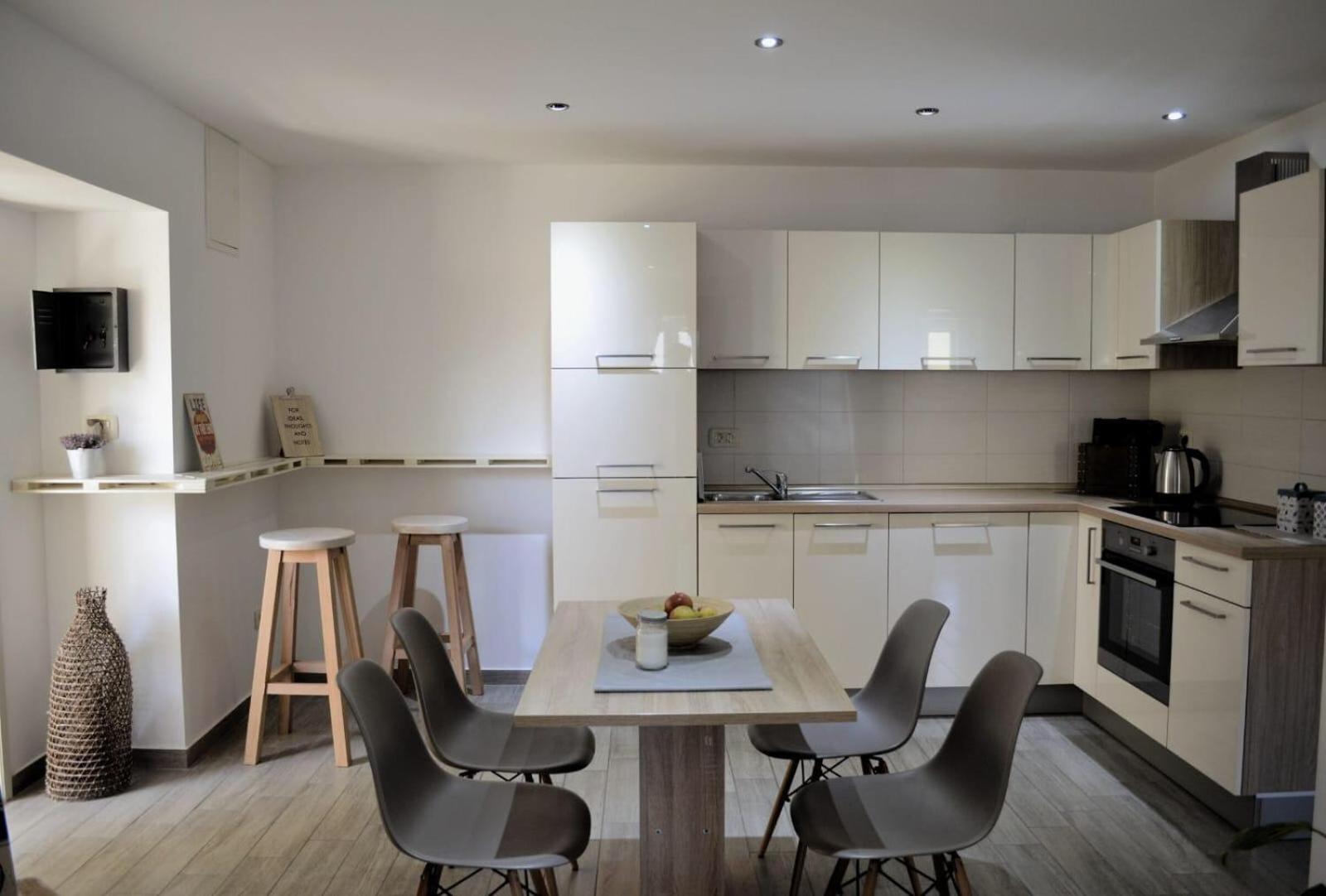 Apartmani Spanja Vodice Buitenkant foto